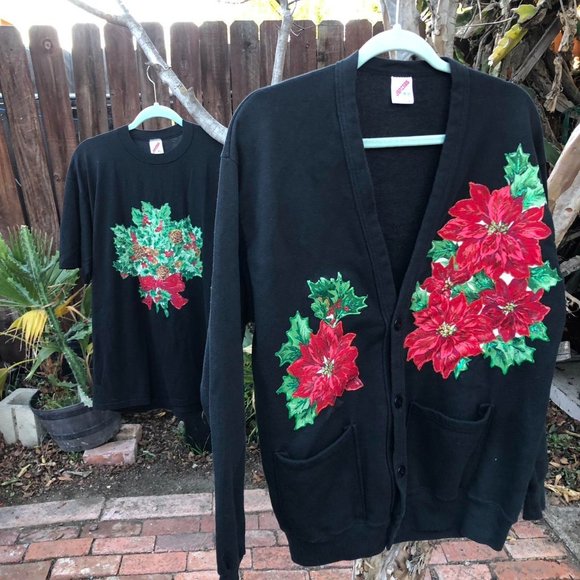 Vintage Poinsettia Cardigan w/single stitched tshirt - Picture 3 of 4